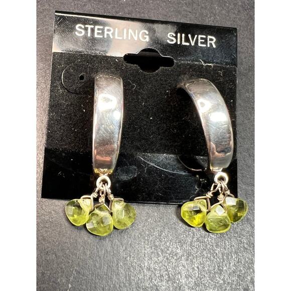 NEW peridot sterling silver crescent hoop earrings - Picture 12 of 16